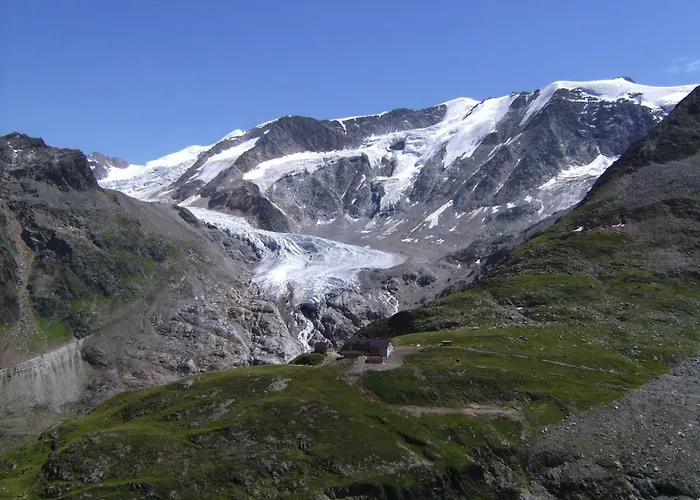 Neuner Charlotte Incl Skidepot An Der Hochzeigerbahn Wenns