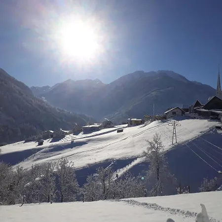 Neuner Charlotte Incl Skidepot An Der Hochzeigerbahn Lägenhet Wenns