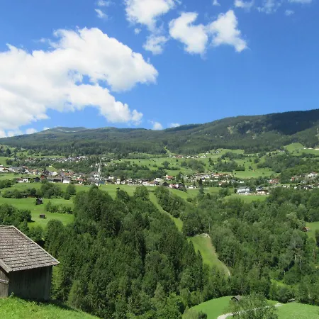 Neuner Charlotte Incl Skidepot An Der Hochzeigerbahn Wenns