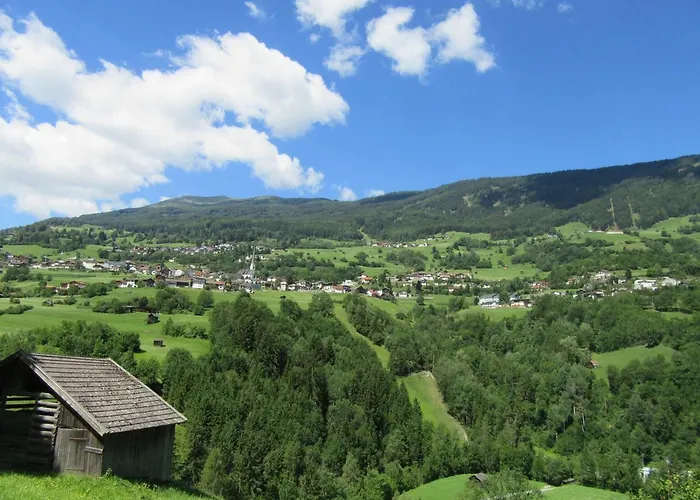Neuner Charlotte Incl Skidepot An Der Hochzeigerbahn 웬스