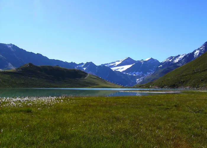 Neuner Charlotte Incl Skidepot An Der Hochzeigerbahn