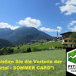 Neuner Charlotte Incl Skidepot An Der Hochzeigerbahn * Wenns