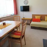 Neuner Charlotte Incl Skidepot An Der Hochzeigerbahn Appartement Wenns